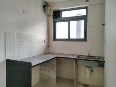 Kitchen Image of 750 Sq.ft 2 BHK Apartment / Flat for rent in Puraniks Elito Grand Central, Thane West Thane for Rs. 35500