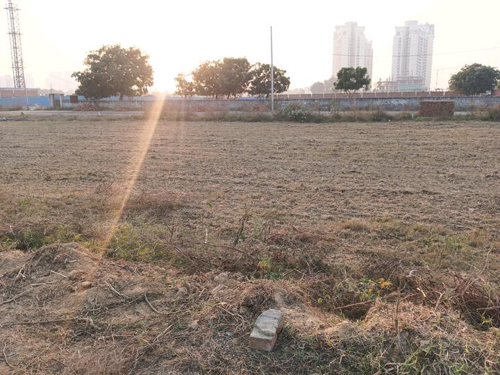 Vatika Express City Plots Main Image 1