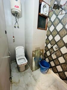 Image of 900 Sq.ft 3 BHK Builder Floor for rent in Govindpuri, New Delhi for Rs. 22000