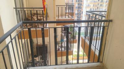 Balcony Image of 1600 Sq.ft 3.5 BHK Apartment / Flat for sale in Amrapali Centurian Park, Noida Extension Greater Noida for Rs. 12800000