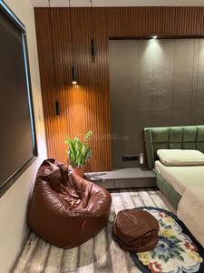 Bedroom Image of 2450 Sq.ft 4 BHK Apartment / Flat for rent in Happy Home Happy Glorious Phase 2, Vesu Surat for Rs. 75000