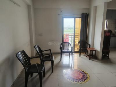 Living Room Image of 700 Sq.ft 2 BHK Apartment / Flat for sale in Aatman Pearl Heights, Waghodia Road Vadodara for Rs. 3000000