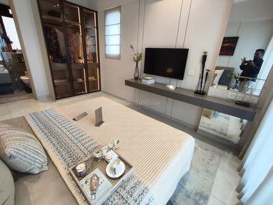 Bedroom Image of 800 Sq.ft 2 BHK Apartment / Flat for sale in Godrej Horizon, Wadala Mumbai for Rs. 40000000