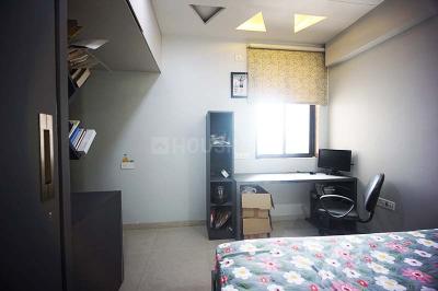 Bedroom Image of 1530 Sq.ft 3 BHK Apartment / Flat for sale in Naranpura Ahmedabad for Rs. 9100000