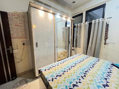 Bedroom Image of 850 Sq.ft 2 BHK Builder Floor for sale in Shakti Khand II, Indirapuram Ghaziabad for Rs. 5500000