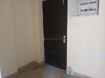 Bedroom Image of 1400 Sq.ft 2.5 BHK Apartment / Flat for rent in Phase 2 Noida for Rs. 28000