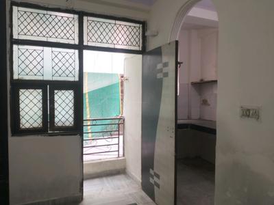 Living Room Image of 450 Sq.ft 2 BHK Builder Floor for rent in Mayur Vihar Phase 1 New Delhi for Rs. 14000