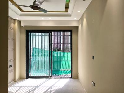 Bedroom Image of 2500 Sq.ft 4 BHK Builder Floor for sale in BPTP Astaire Garden Floors, Sector 70A Gurgaon for Rs. 35000000