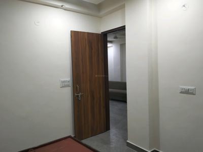 Bedroom Image of 900 Sq.ft 3 BHK Builder Floor for sale in Mayur Vihar Phase 1 New Delhi for Rs. 10000000