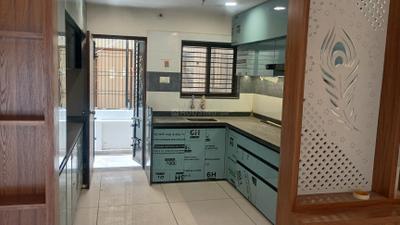 Kitchen Image of 2100 Sq.ft 3.5 BHK Villa for sale in Bill Vadodara for Rs. 12500000