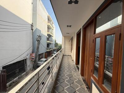 Balcony Image of 1500 Sq.ft 3 BHK Builder Floor for sale in Patel Nagar Gurgaon for Rs. 9000000