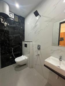 Bathroom Image of 1250 Sq.ft 2 BHK Apartment / Flat for rent in Manorama Ganj Indore for Rs. 22000