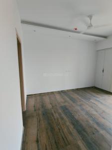 Bedroom Image of 1250 Sq.ft 2.5 BHK Apartment / Flat for sale in Mahagun Moderne, Sector 78 Noida for Rs. 17200000