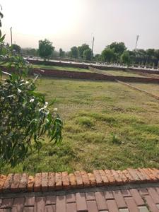 Image of 360 Sq.ft Residential Plot / Land for sale in Sector 41, Gurgaon for Rs. 105000000