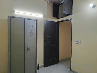 Bedroom Image of 400 Sq.ft 1 BHK Builder Floor for sale in Vaishali Ghaziabad for Rs. 2400000