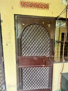 Image of 350 Sq.ft 1 BHK Apartment / Flat for sale in Dashrath Puri, New Delhi for Rs. 4100000