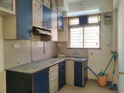 Kitchen Image of 650 Sq.ft 2 BHK Apartment / Flat for sale in Amardeep Apartments, Mulund West Mumbai for Rs. 18000000