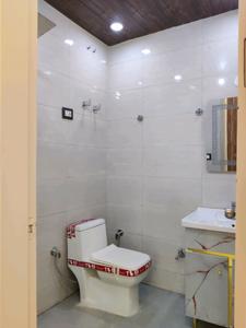 Bedroom One Image of 1300 Sq.ft 3 BHK Builder Floor for sale in Sky Homes, Indirapuram Ghaziabad for Rs. 12000000