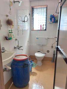 Bathroom Image of 580 Sq.ft 1 BHK Apartment / Flat for sale in Dedhia Daffodils, Dahisar West Mumbai for Rs. 9995000