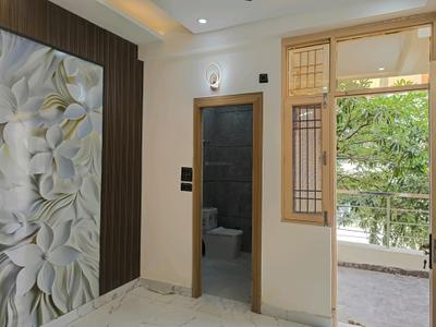 Bedroom Image of 1300 Sq.ft 3 BHK Builder Floor for sale in Indirapuram Ghaziabad for Rs. 11700000