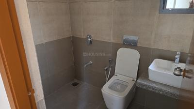 Image of 1900 Sq.ft 3 BHK Apartment / Flat for rent in Shivalay Sky Elegante, Motera, Ahmedabad for Rs. 28000