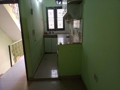Kitchen Image of 400 Sq.ft 1 BHK Builder Floor for rent in Vaishali Ghaziabad for Rs. 10500