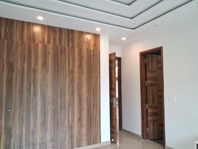 Bedroom Image of 1800 Sq.ft 3 BHK Builder Floor for sale in Paschim Vihar New Delhi for Rs. 39900000