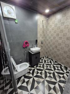 Bathroom Image of 1000 Sq.ft 2 BHK Builder Floor for sale in Ramesh Nagar New Delhi for Rs. 16500000