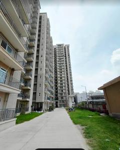 Image of 750 Sq.ft 3 BHK Apartment / Flat for sale in Conscient Habitat 102, Sector 102, Gurgaon for Rs. 9900000