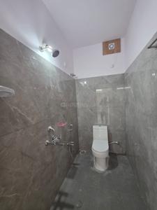 Bathroom Image of 1200 Sq.ft 1 BHK Apartment / Flat for rent in Kondapur Hyderabad for Rs. 32000