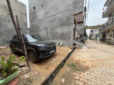 Image of 759 Sq.ft Residential Plot / Land for sale in Sector 39 Rohini, New Delhi for Rs. 5100000