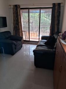 Hall Image of 990 Sq.ft 2 BHK Apartment / Flat for rent in Evershine Millennium Paradise, Kandivali East Mumbai for Rs. 60000