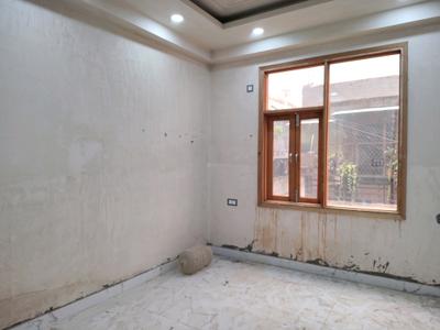 Bedroom Image of 1110 Sq.ft 3 BHK Apartment / Flat for sale in Mehrauli New Delhi for Rs. 8500000