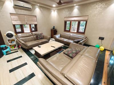 Hall Image of 3240 Sq.ft 4 BHK Independent House for sale in Vastrapur Ahmedabad for Rs. 105000000