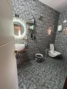 Bathroom Image of 3000 Sq.ft 4 BHK Villa for sale in Virar West Virar for Rs. 27500000