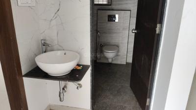 Image of 1035 Sq.ft 2 BHK Apartment / Flat for rent in Meriton Tower, Ambegaon Budruk, Pune for Rs. 20000