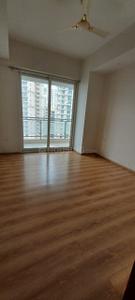 Bedroom Image of 2500 Sq.ft 3.5 BHK Apartment / Flat for sale in Mahagun Moderne, Sector 78 Noida for Rs. 42500000