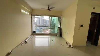 Living Room Image of 1120 Sq.ft 2 BHK Apartment / Flat for sale in Lokhandwala Spring Grove, Kandivali East Mumbai for Rs. 22500000