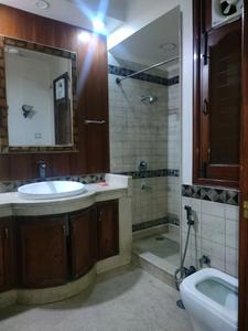 Common Bathroom Image of 6900 Sq.ft 5 BHK Independent House for sale in Sector 15A Noida for Rs. 195000000