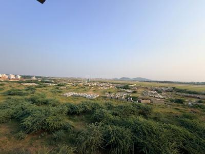 Image of 2050 Sq.ft 4 BHK Apartment / Flat for rent in Casagrand Castle, Kolapakkam, Chennai for Rs. 55000