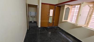 Bedroom Image of 1600 Sq.ft 3 BHK Builder Floor for rent in Kalyan Nagar Bengaluru for Rs. 30100