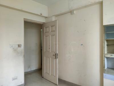 Bedroom Image of 845 Sq.ft 2 BHK Apartment / Flat for rent in Kasarvadavali Thane for Rs. 25400