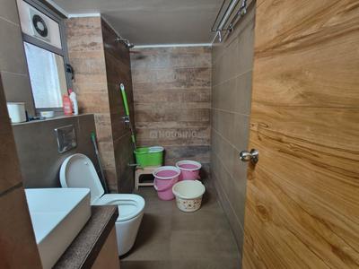 Bathroom Image of 1737 Sq.ft 3 BHK Apartment / Flat for sale in Ratnaakar Atelier, Jodhpur Ahmedabad for Rs. 20000000