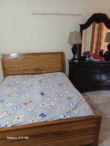 1 RK Independent Builder Floor