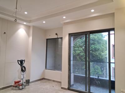 Bedroom Image of 2700 Sq.ft 4 BHK Builder Floor for sale in Paschim Vihar New Delhi for Rs. 60000000