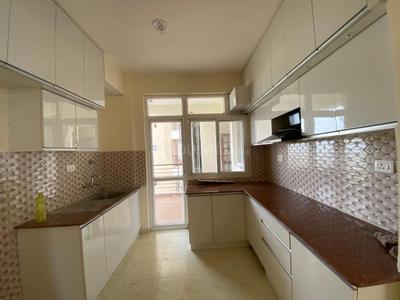 Kitchen Image of 1870 Sq.ft 3.5 BHK Apartment / Flat for rent in Vrindavan Yojana Lucknow for Rs. 26000