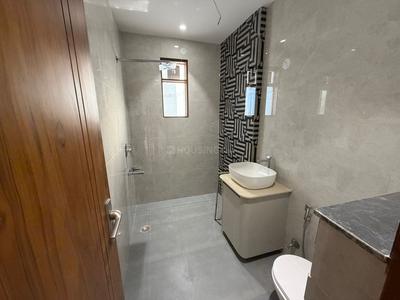 Image of 2700 Sq.ft 4 BHK Builder Floor for rent in Ashoka Enclave, Faridabad for Rs. 48000