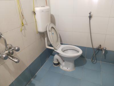 Bathroom Image of 1080 Sq.ft 2 BHK Apartment / Flat for rent in Rohan Nilay, Aundh Pune for Rs. 34000