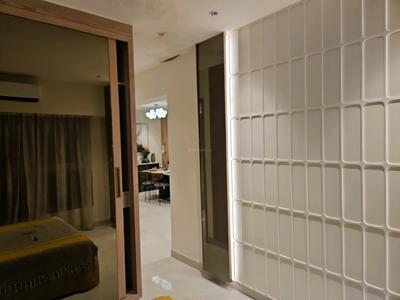 Bedroom Image of 690 Sq.ft 2 BHK Apartment / Flat for sale in Prabhadevi Mumbai for Rs. 27800000