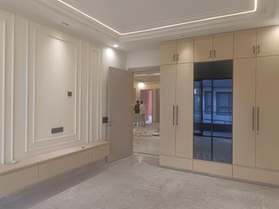 Bedroom Image of 3600 Sq.ft 4 BHK Builder Floor for sale in Sector 17 Rohini New Delhi for Rs. 64500000